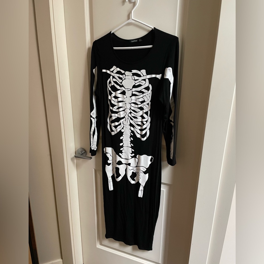 Boohoo Skeleton Bones Long Sleeved Dress Halloween